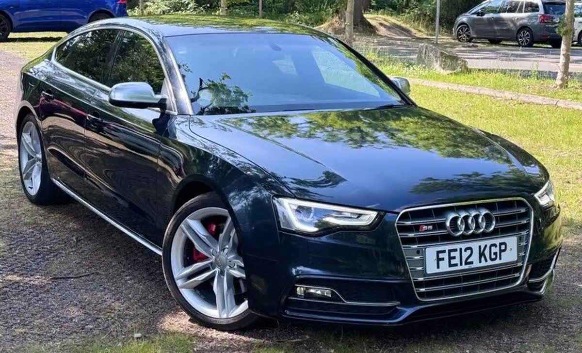 2012-audi-s5-30-333ps-sportback-5d-big-0