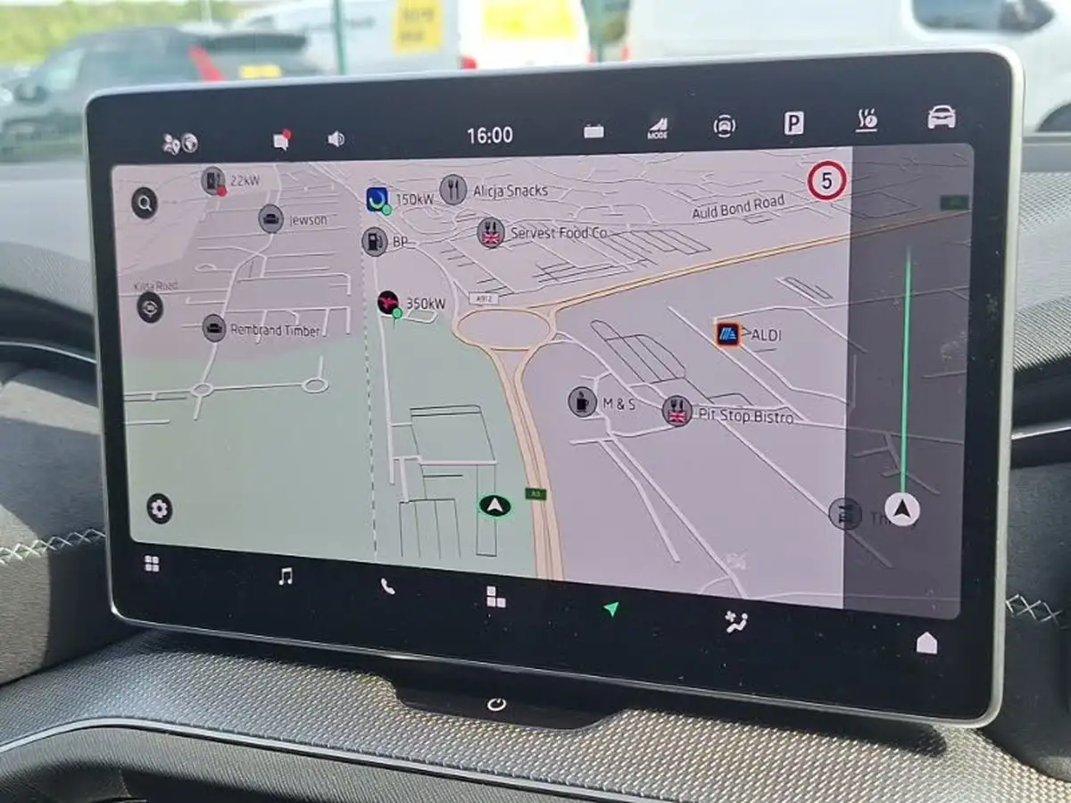 2024-skoda-kodiaq-15-tsi-sportline-204ps-iv-5-big-17