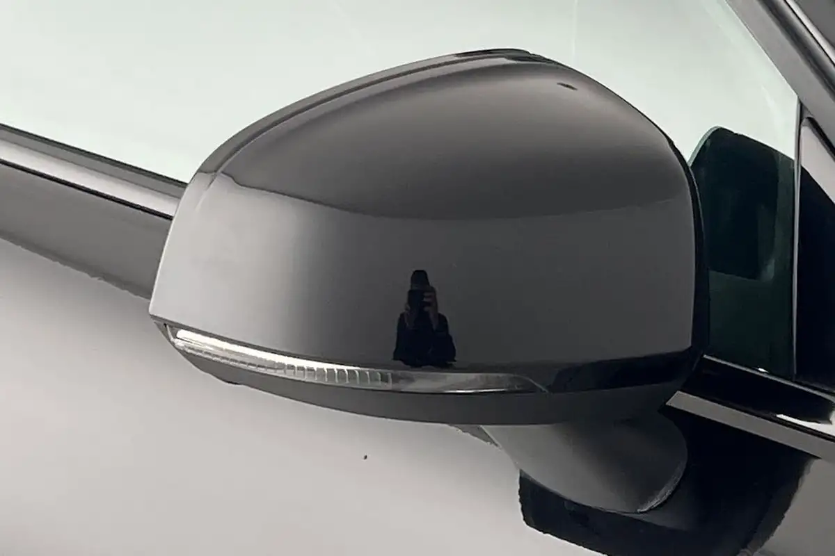 2022-volvo-xc40-15-t3-r-design-auto-big-18
