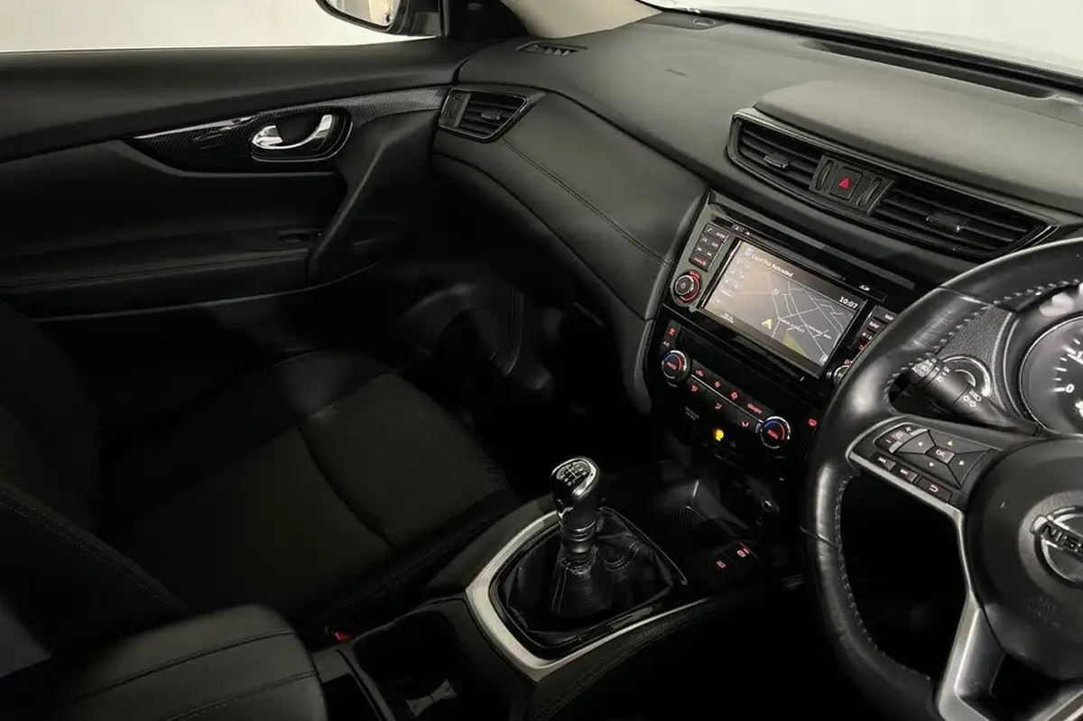 2020-nissan-x-trail-17dci-n-tec-5-big-35