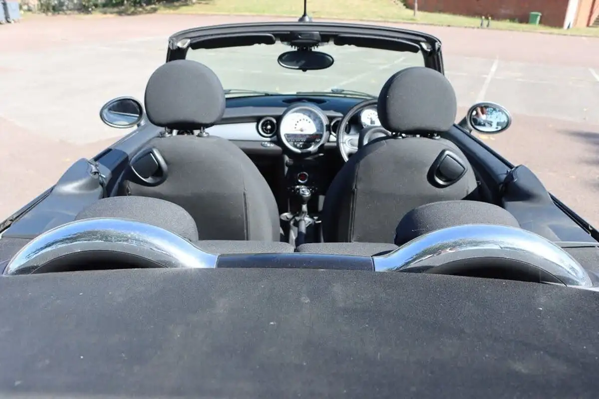 2013-mini-cooper-16-cooper-122bhp-convertible-2d-big-30