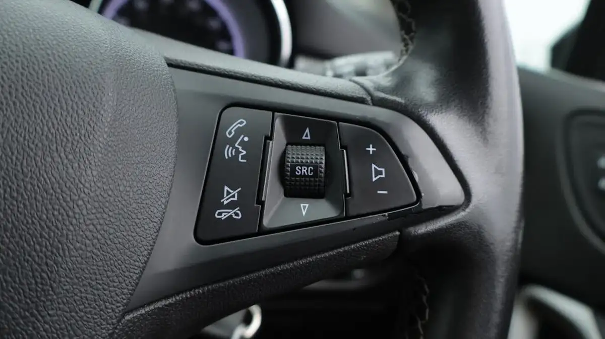 2021-vauxhall-astra-15-turbo-d-business-edition-nav-122ps-estate-big-23