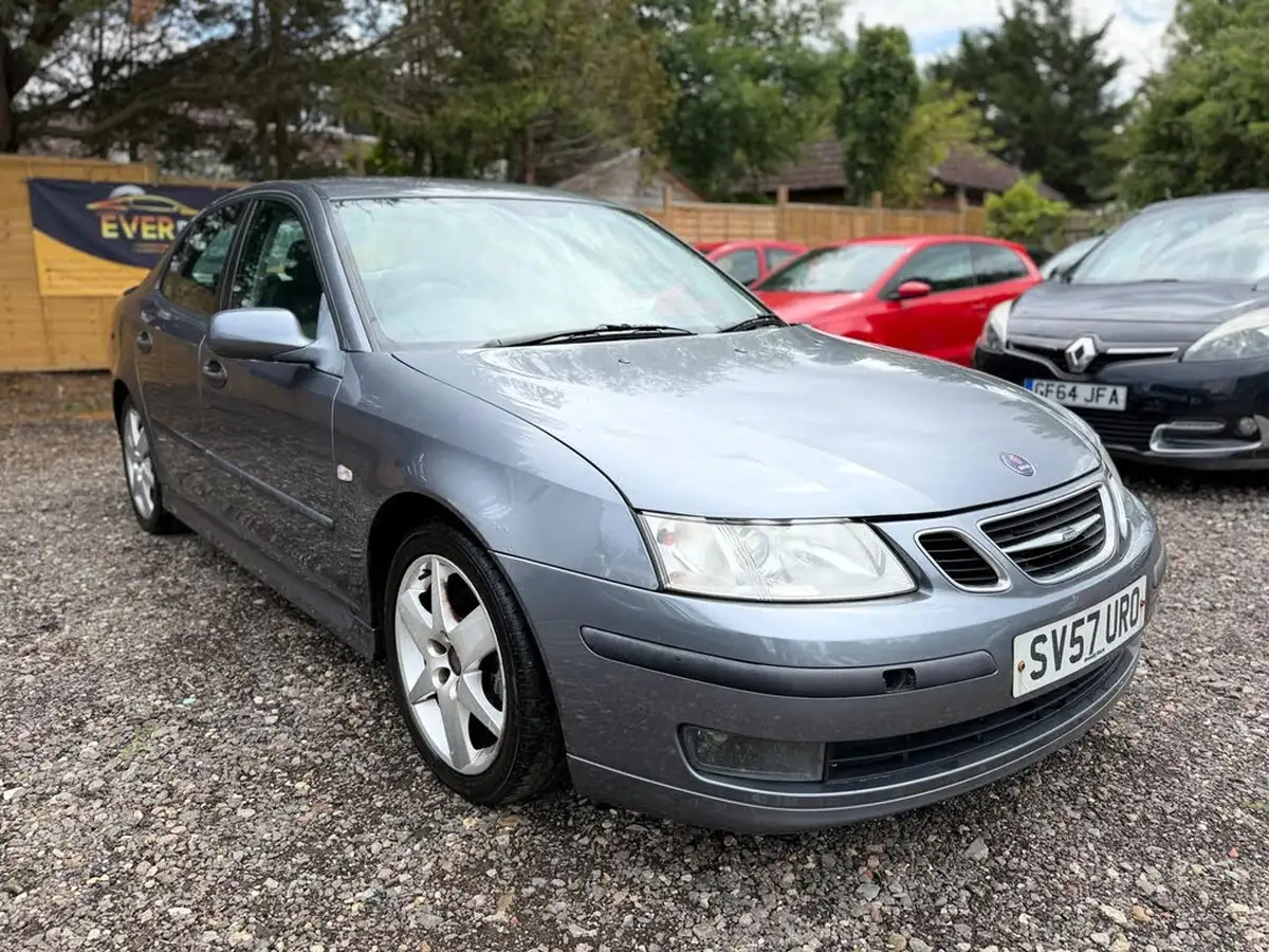 2007-saab-9-3-19td-vector-sport-150ps-saloon-4d-auto-big-2