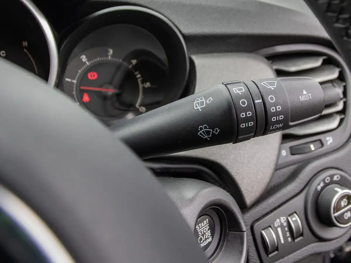 2016-fiat-500x-20multijet-cross-big-17