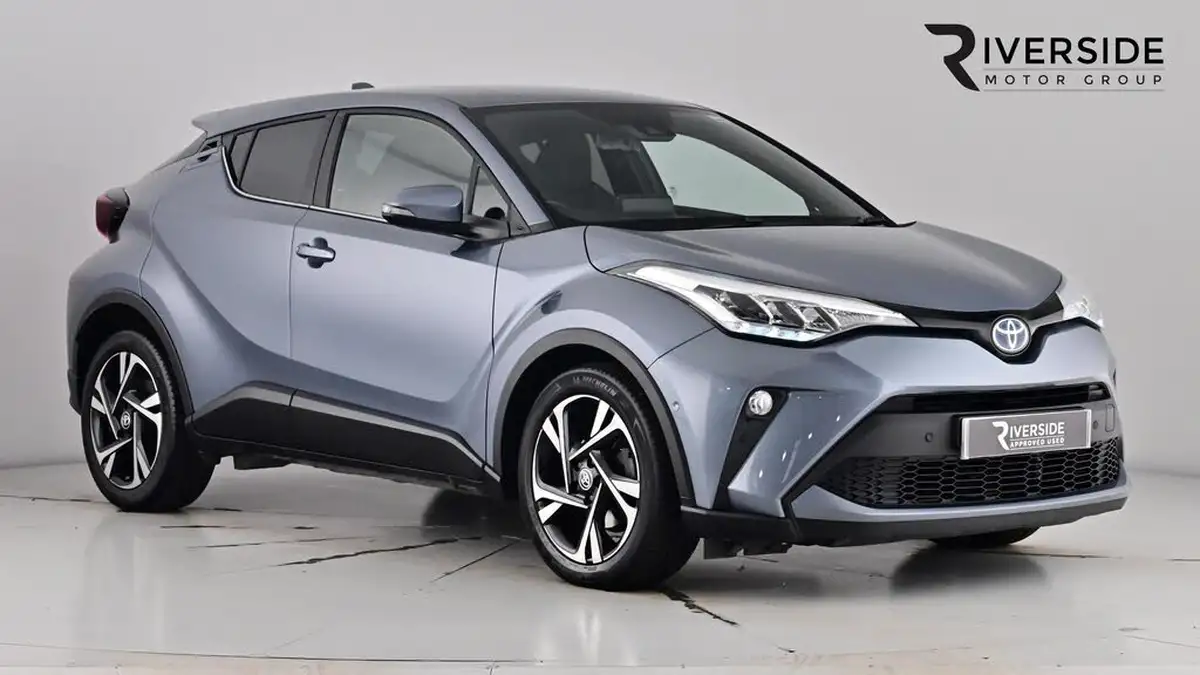 2022-toyota-c-hr-18-vvt-i-design-big-0