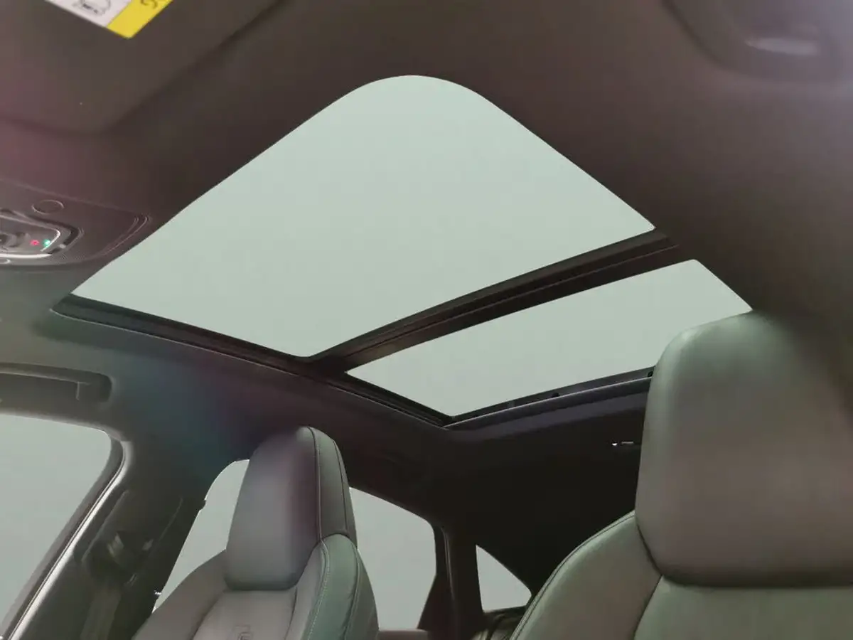 2021-audi-e-tron-50e-vorsprung-sportback-big-5