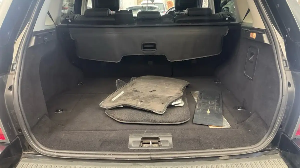 2011-land-rover-range-rover-sport-30td-hse-big-4