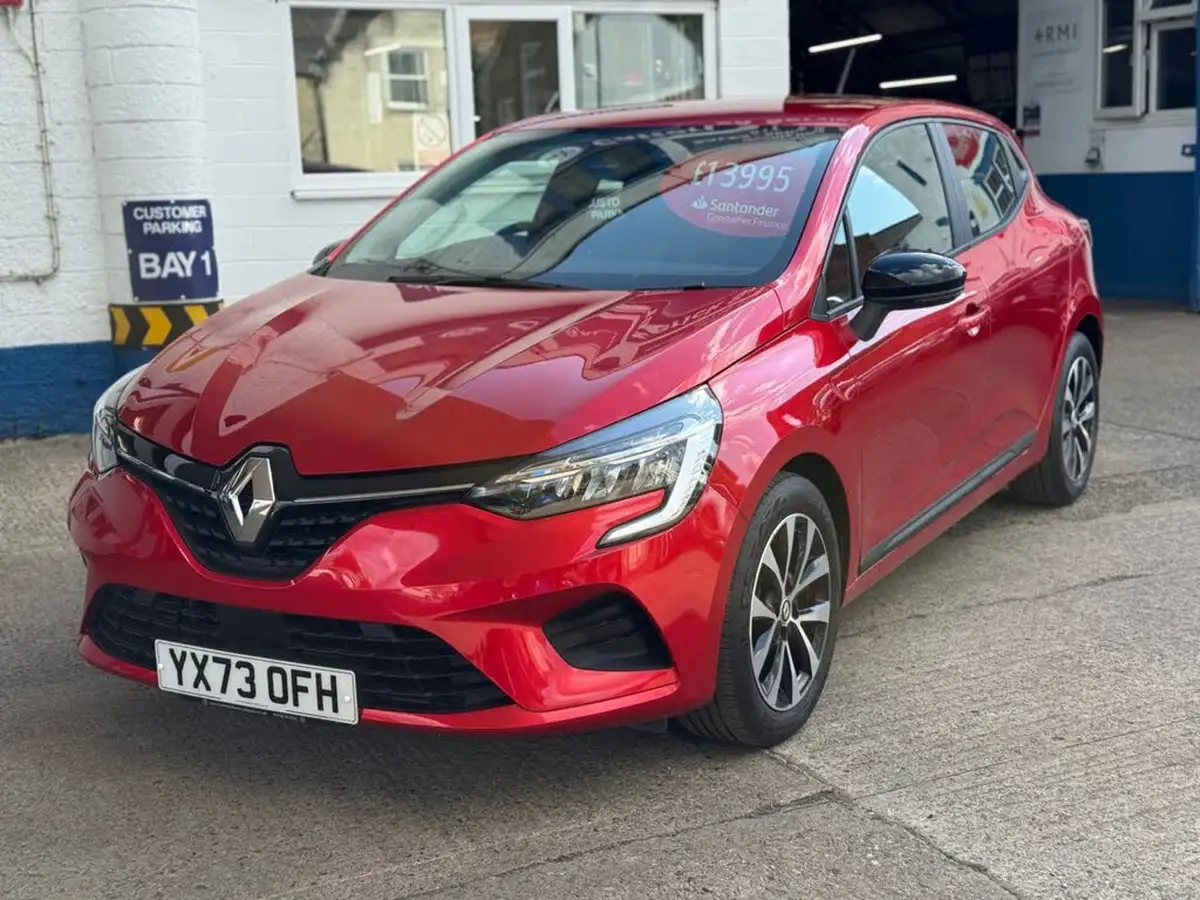 2023-renault-clio-10-tce-evolution-big-0