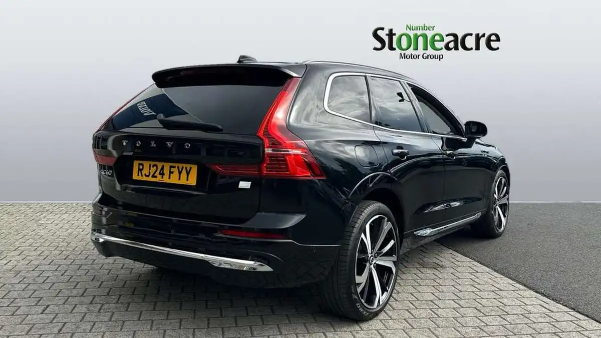 2024-volvo-xc60-20-t8-ultimate-dark-big-1