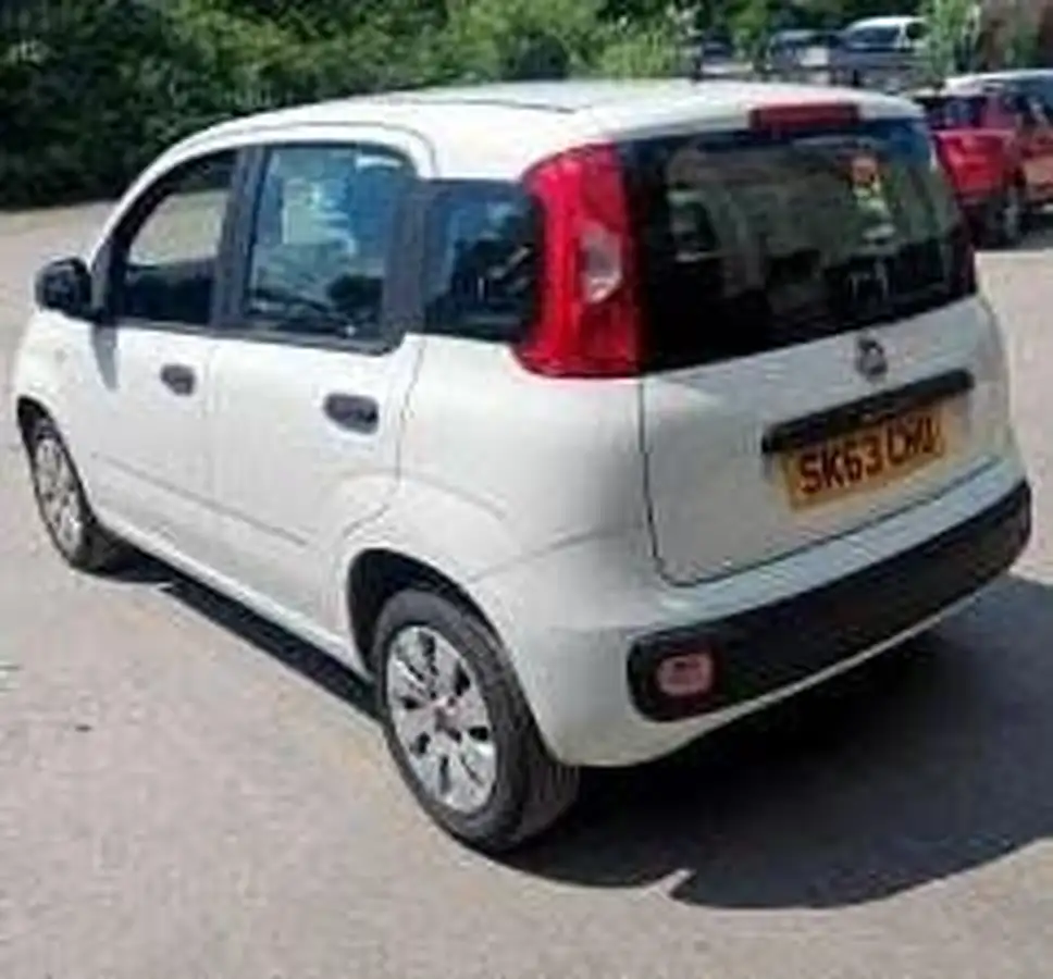2013-fiat-panda-12-pop-big-1