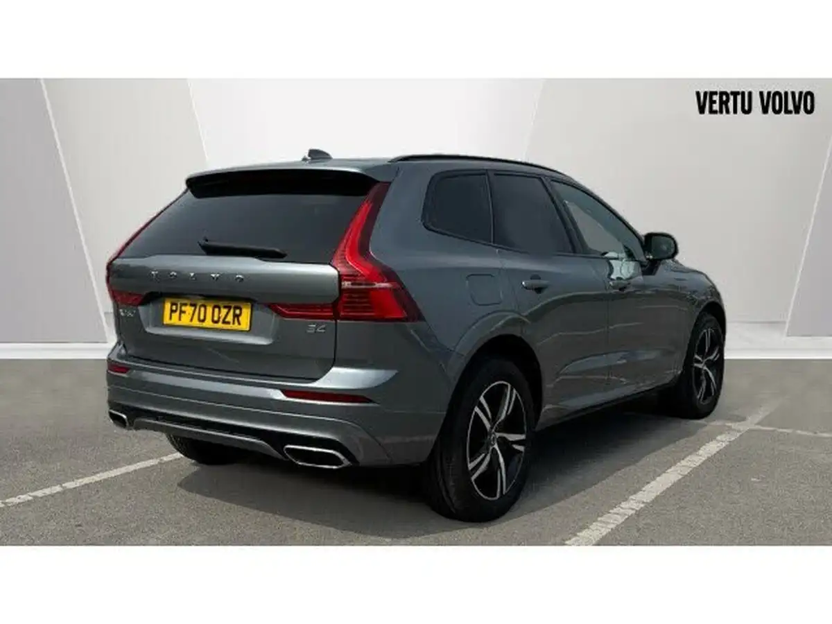 2021-volvo-xc60-20td-b4-r-design-big-6