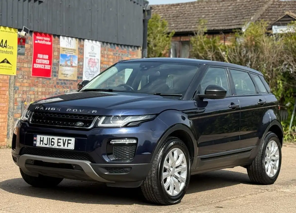 2016-land-rover-range-rover-evoque-20td4-se-tech-ss-hatchback-5d-auto-big-4