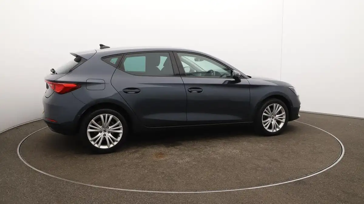 2022-seat-leon-10-tsi-evo-se-dynamic-hatchback-big-51