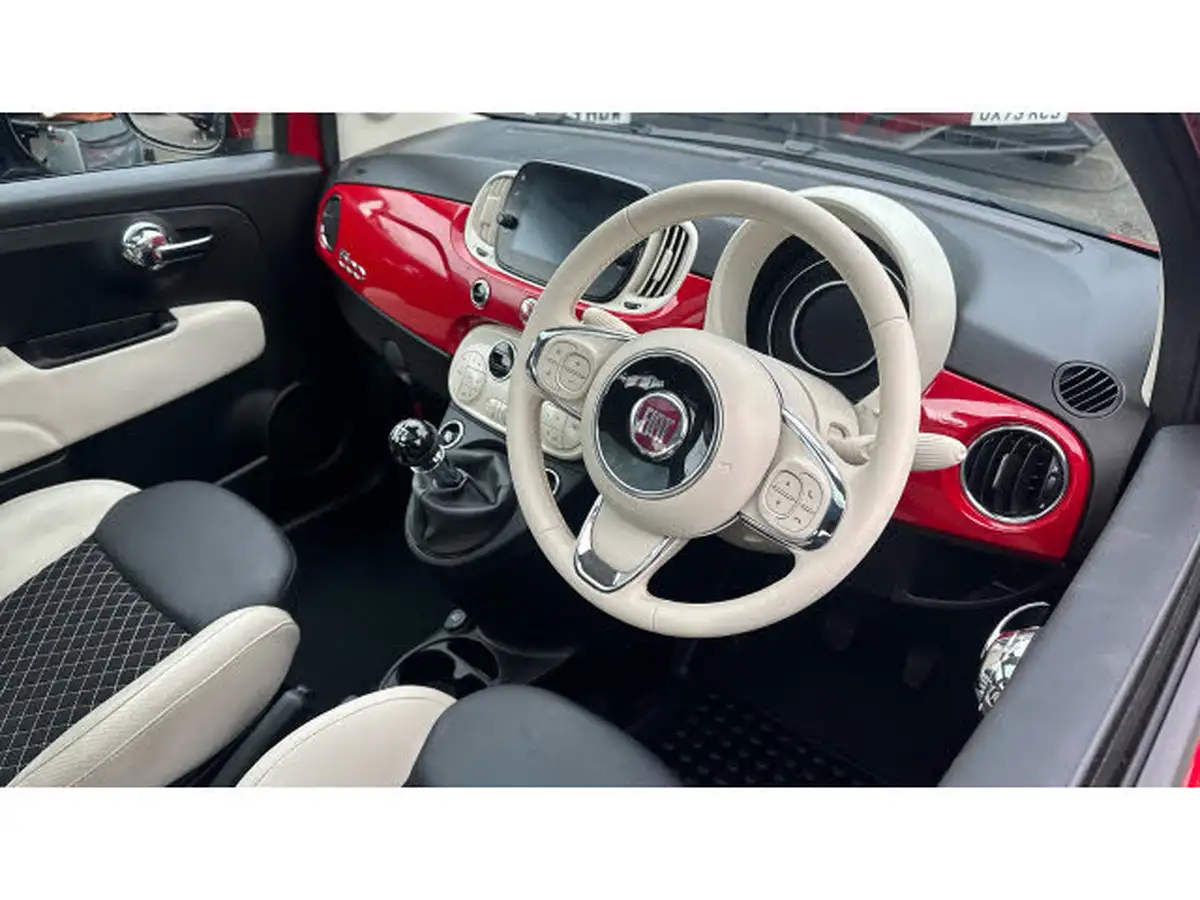 2022-fiat-500-10-dolcevita-big-10