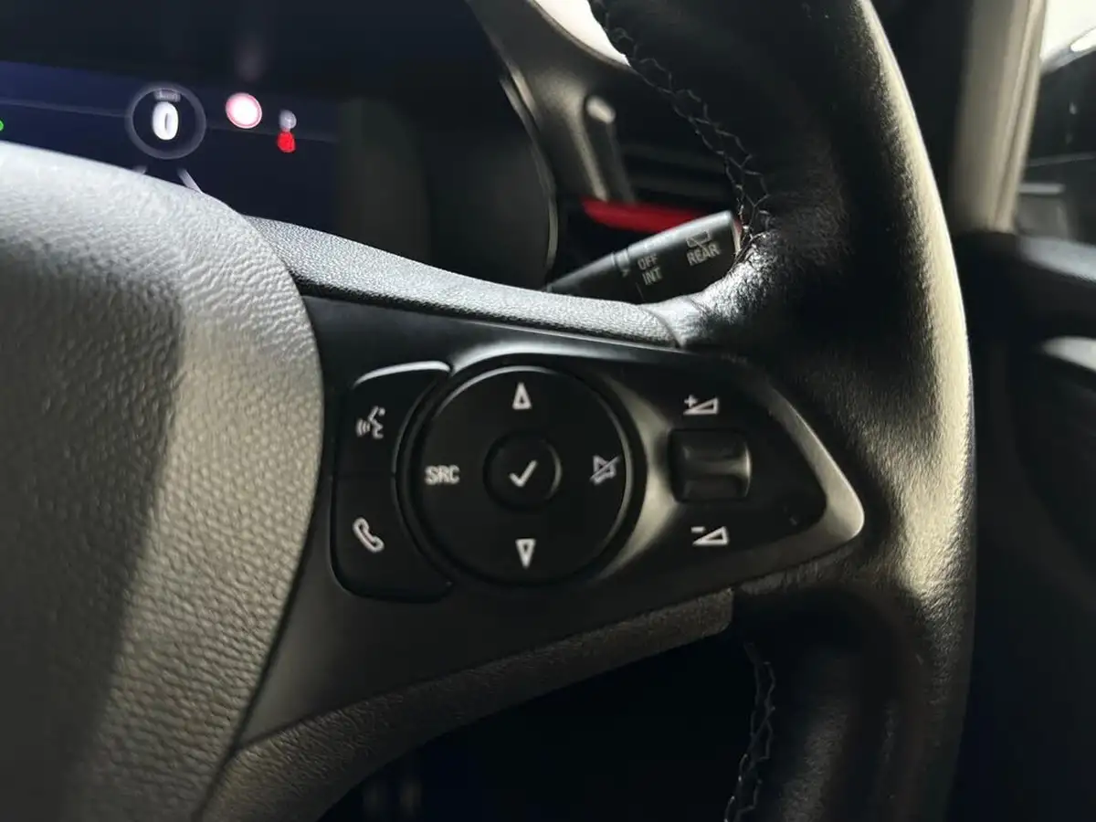 2022-vauxhall-corsa-e-sri-premium-big-24