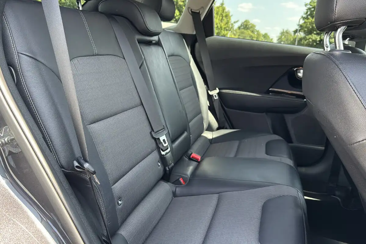 2018-kia-niro-16-gdi-2-adap-big-10