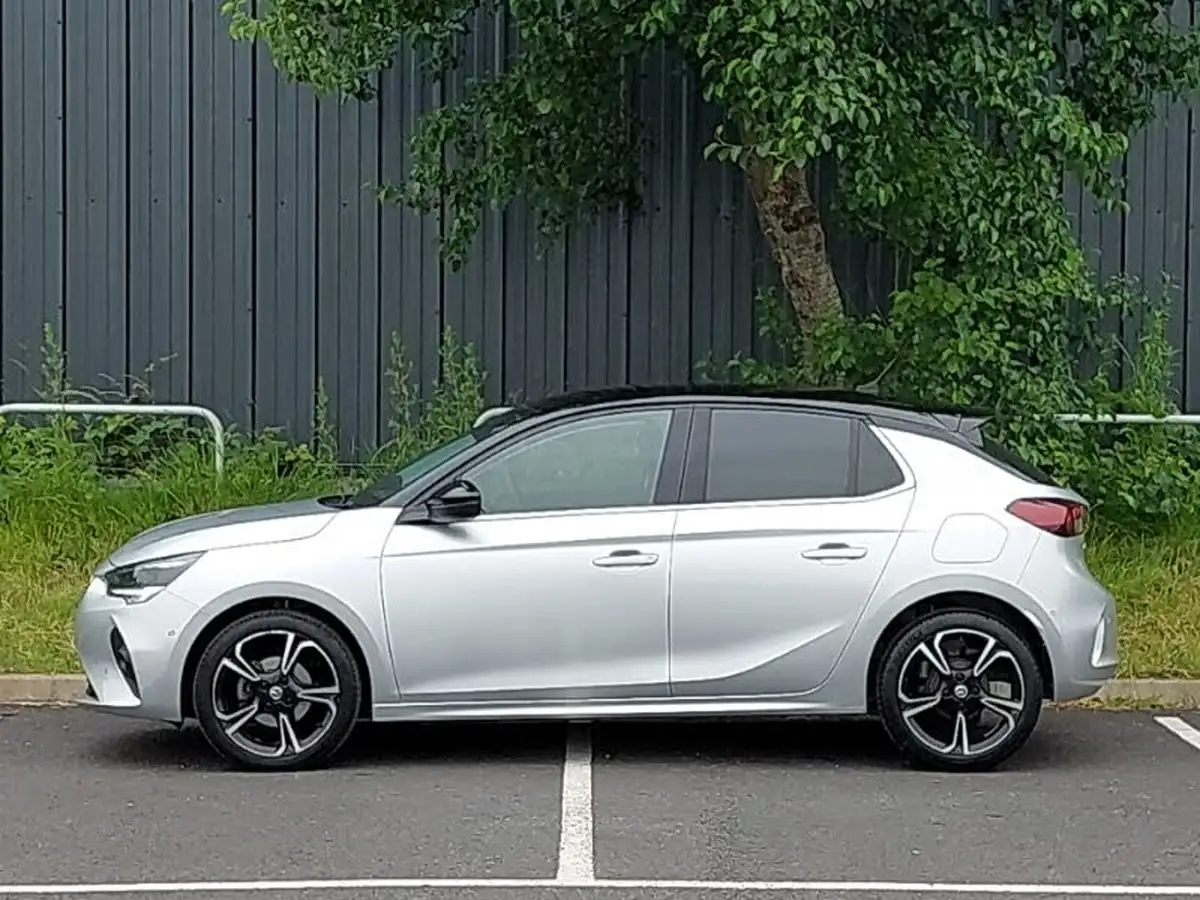2022-vauxhall-corsa-12i-elite-edition-big-3