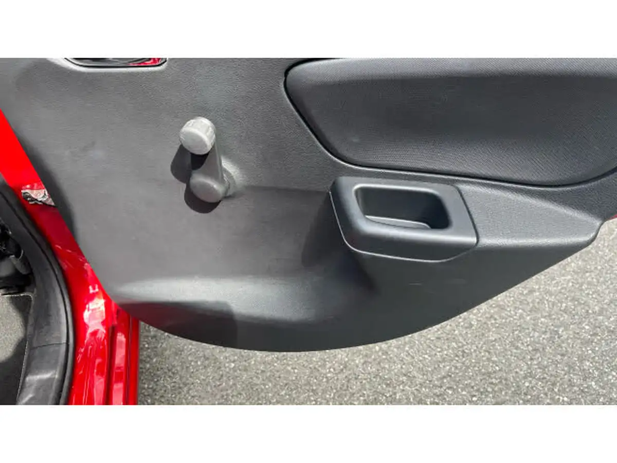 2017-nissan-micra-09-ig-t-n-connecta-big-29