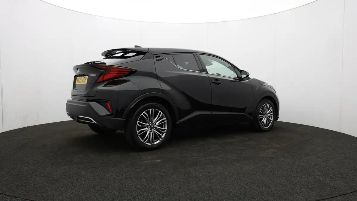 2022-toyota-c-hr-20-vvt-i-excel-big-15