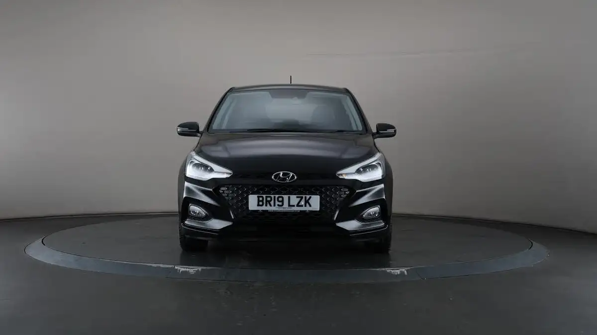 2019-hyundai-i20-12-premium-nav-mpi-hatchback-5d-big-47