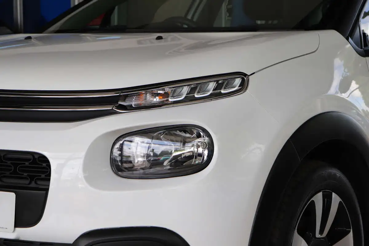 2018-citroen-c3-12-puretech-feel-82ps-big-73