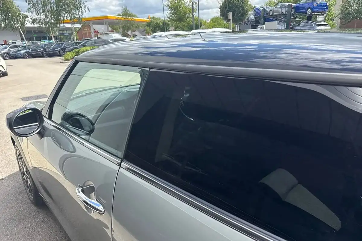 2020-mini-cooper-15-cooper-classic-hatchback-3d-auto-big-28