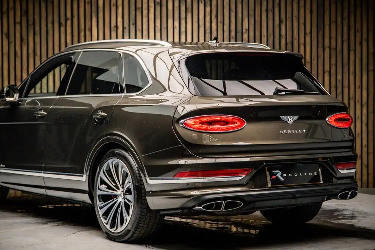 2024-bentley-bentayga-big-19