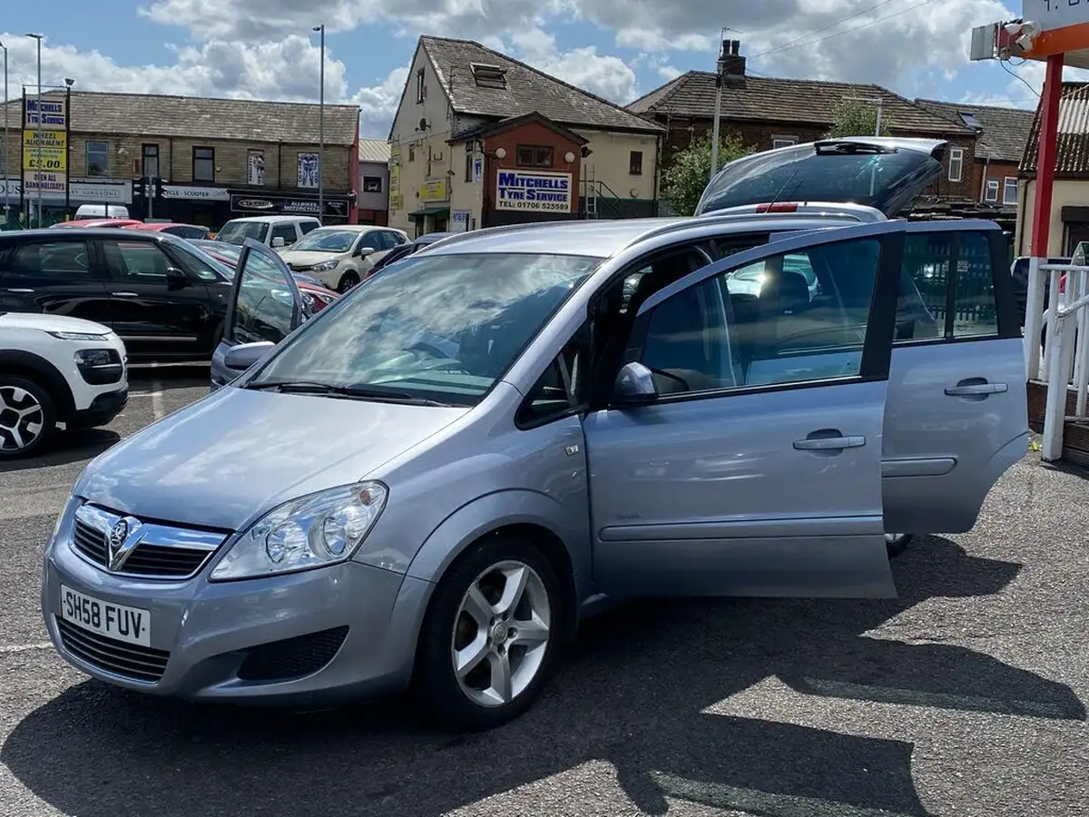 2008-vauxhall-zafira-16-breeze-big-18