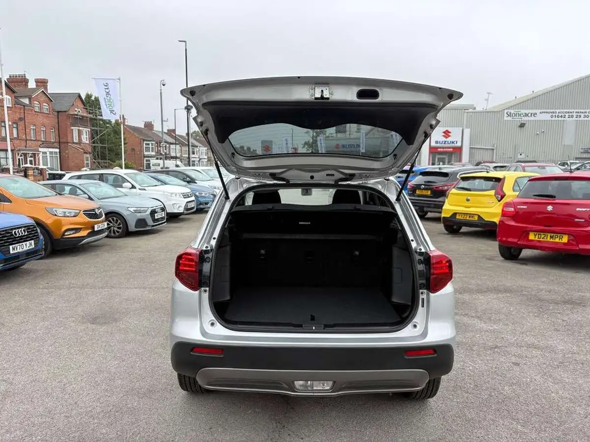 2022-suzuki-vitara-14-boosterjet-sz-t-allgrip-big-8