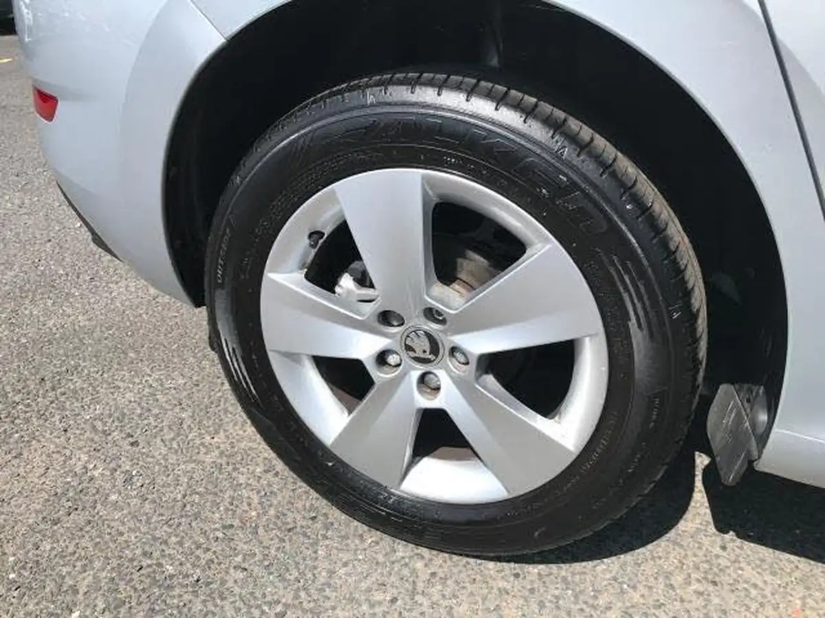 2022-skoda-scala-15-tsi-se-dsg-big-17