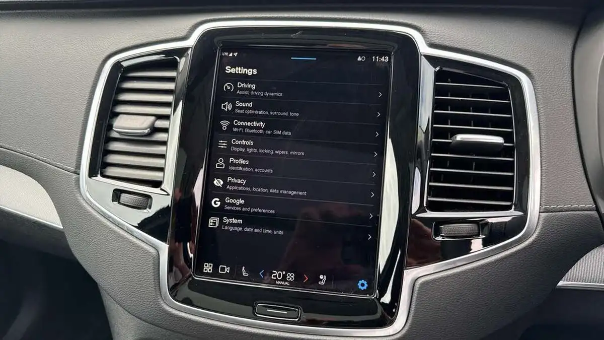 2024-volvo-xc90-20-t8-plus-big-11