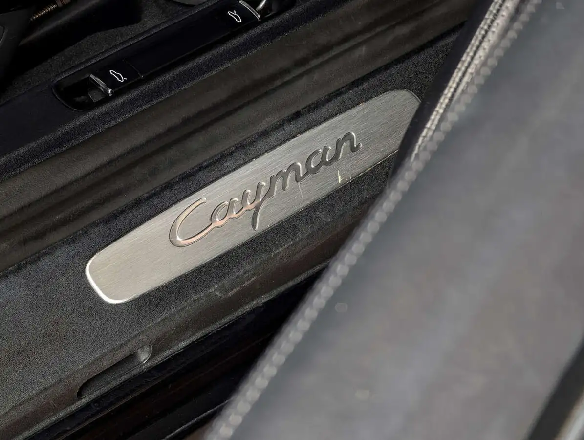 2020-porsche-cayman-718-20-cayman-pdk-big-22