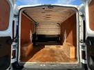 2021-renault-trafic-20dci-ll30-energy-120-business-panel-small-11