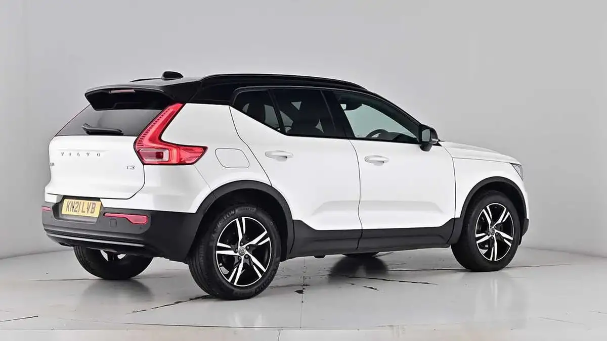 2021-volvo-xc40-15-t3-r-design-161bhp-big-74