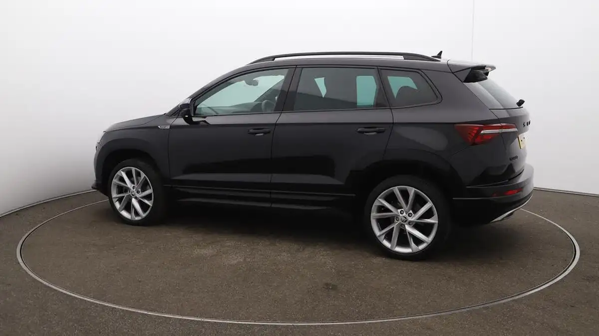 2023-skoda-karoq-15-tsi-sportline-big-50