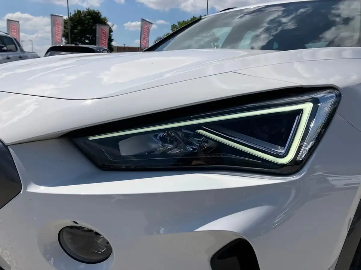 2024-cupra-formentor-14-e-hybrid-v2-big-14