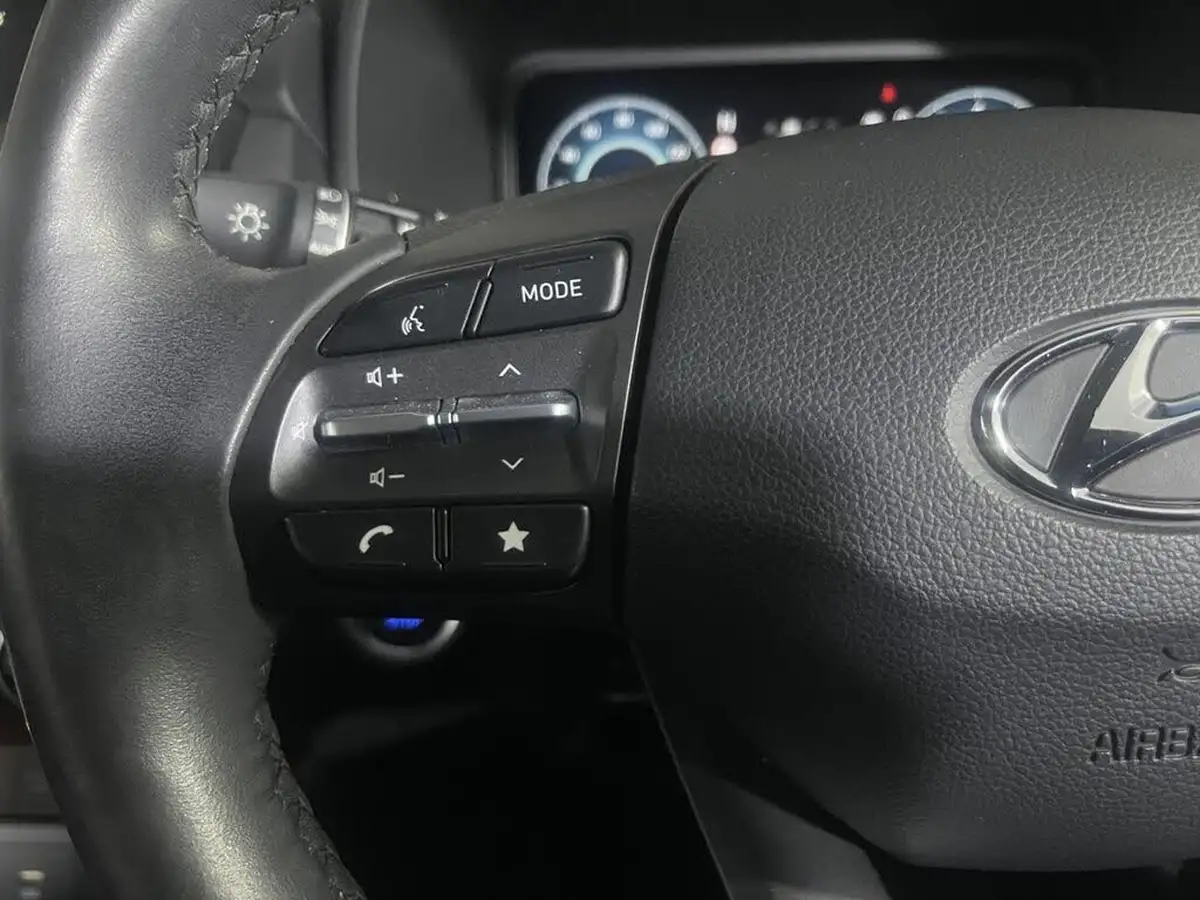 2021-hyundai-kona-10-t-gdi-ultimate-big-16