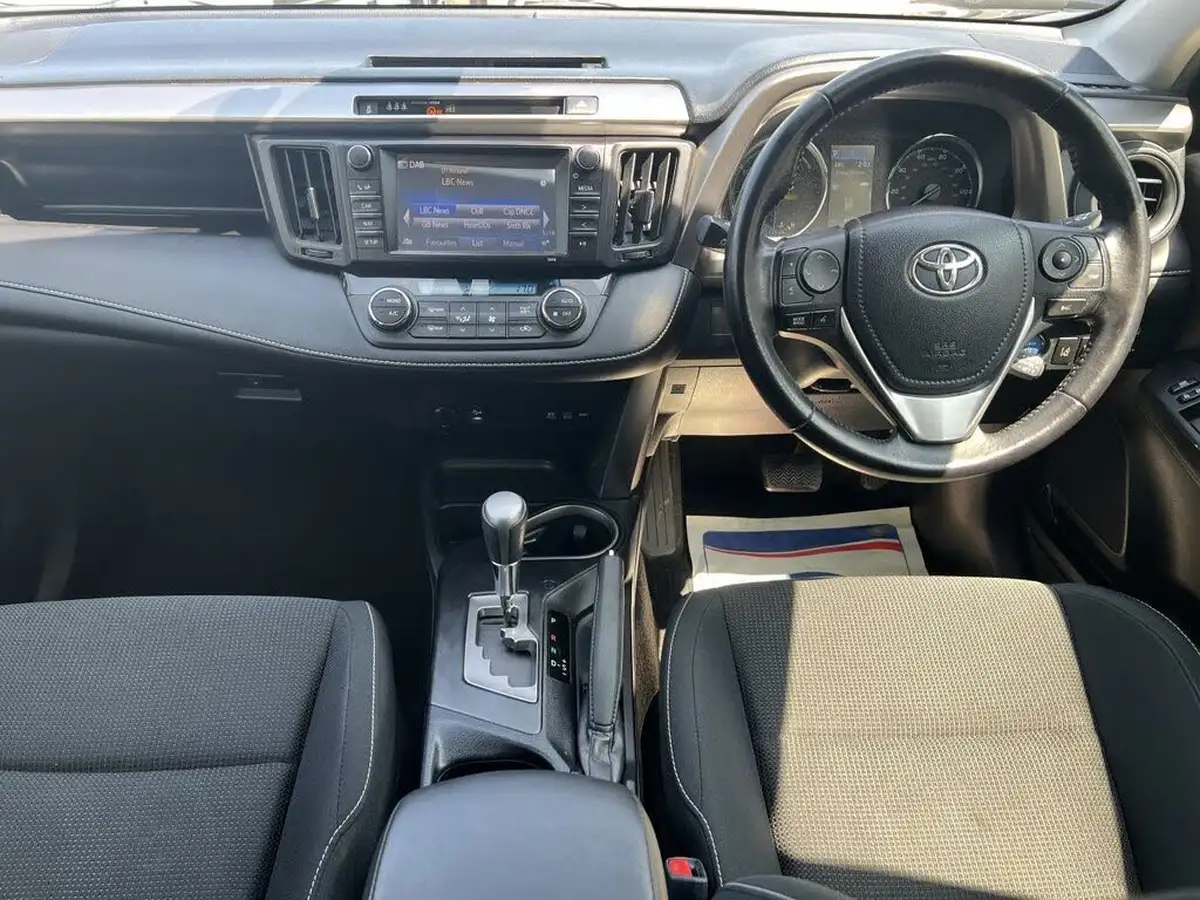 2016-toyota-rav4-25-vvt-i-business-edition-plus-tss-navi-cvt-big-28