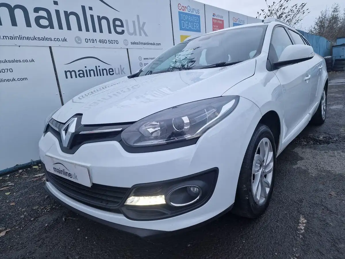 2015-renault-megane-15dci-dynamique-nav-energy-ss-sport-tourer-5d-big-16