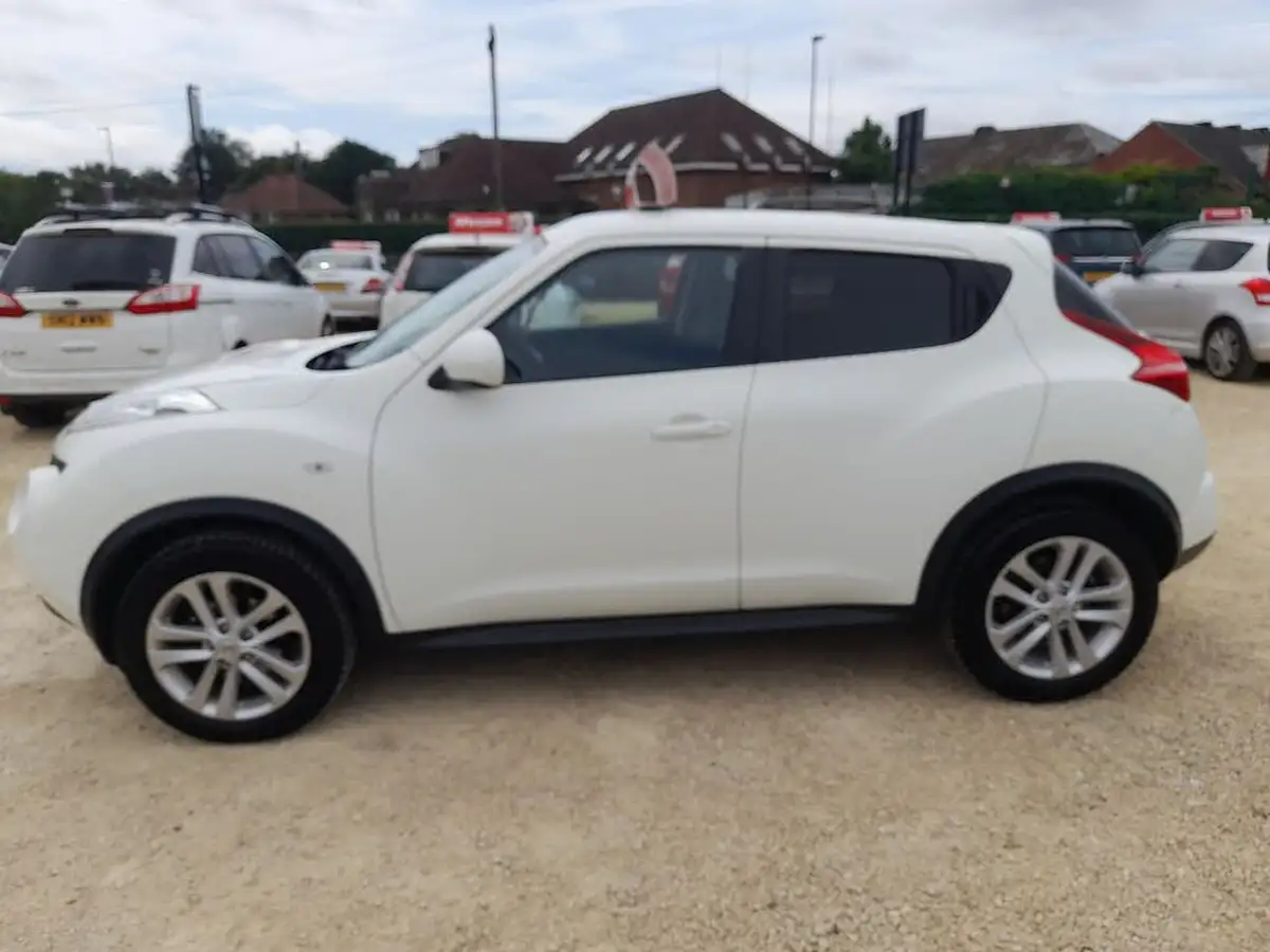 2011-nissan-juke-16-acenta-premium-16v-1598cc-big-6