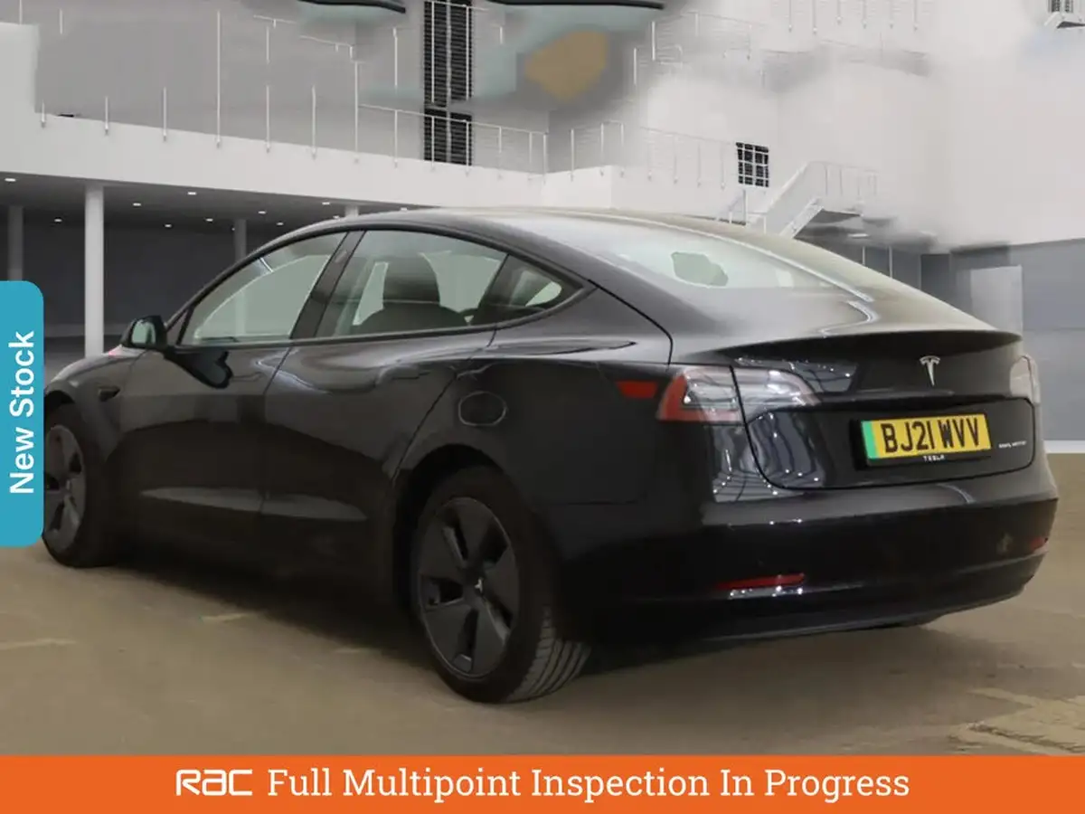 2021-tesla-model-3-e-long-range-4x4-big-1