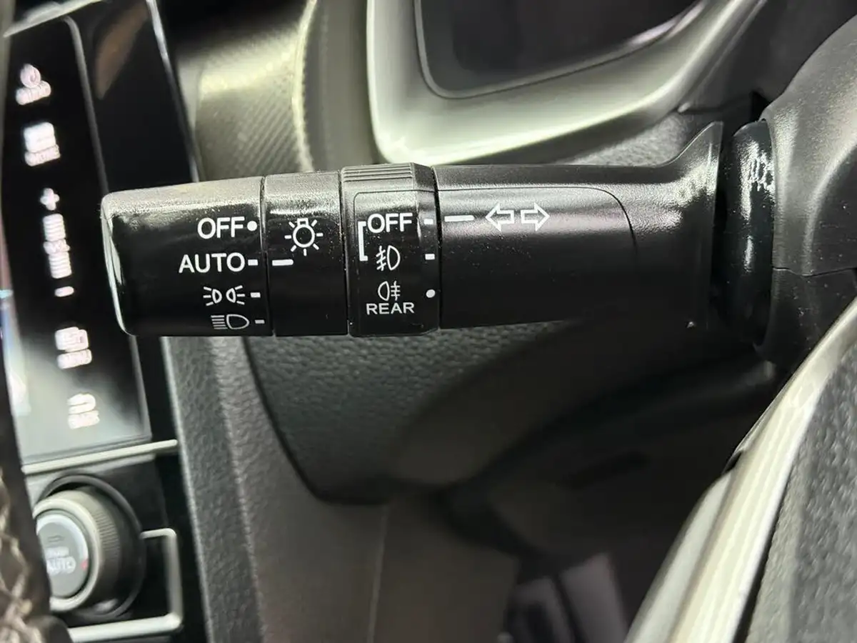 2019-honda-civic-10-vtec-turbo-ex-ss-hatchback-5d-cvt-big-25