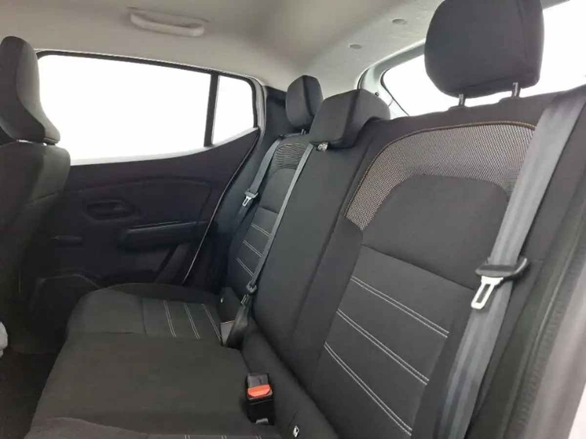 2022-dacia-sandero-stepway-10-tce-essential-90bhp-big-5