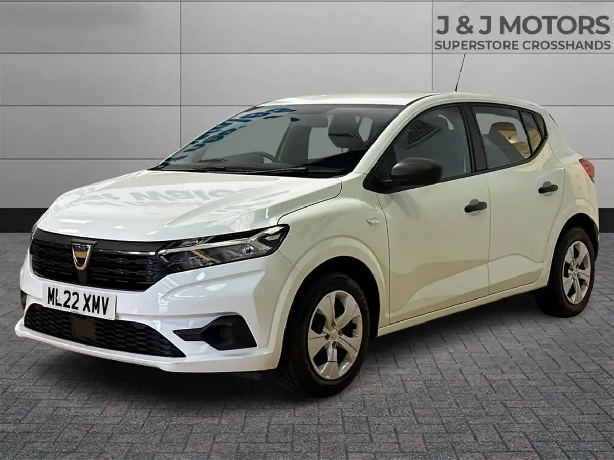 2022-dacia-sandero-10-sce-essential-big-2