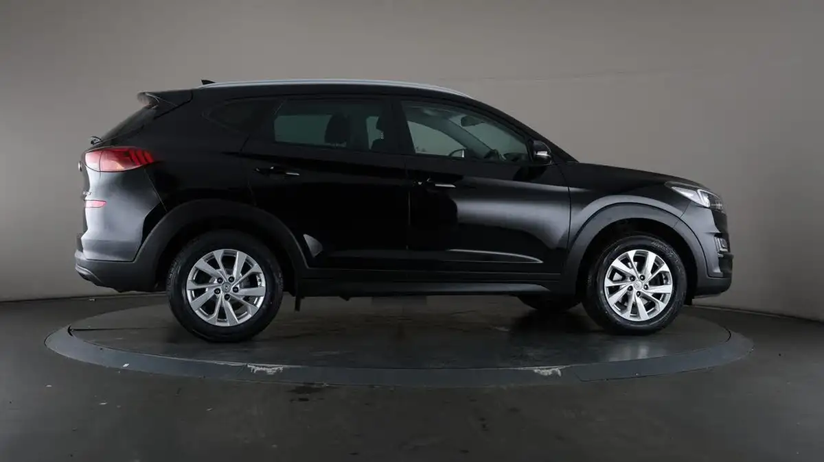 2020-hyundai-tucson-16-gdi-se-nav-big-60