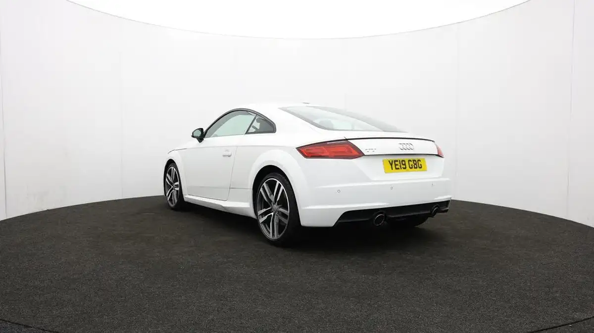 2019-audi-tt-coupe-20-40-tfsi-sport-big-79