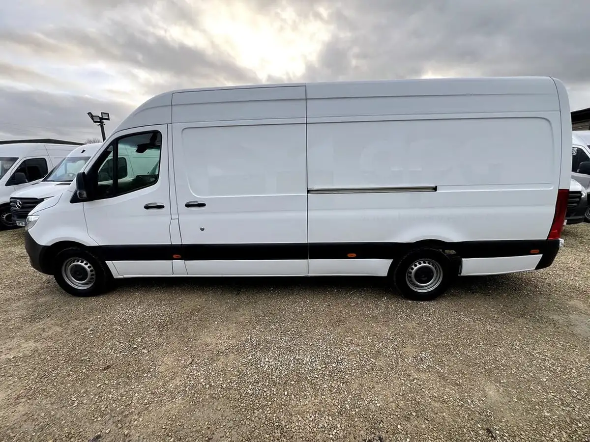 2020-mercedes-benz-sprinter-21cdi-314-l2h1-panel-van-rwd-eco-gear-360-big-20