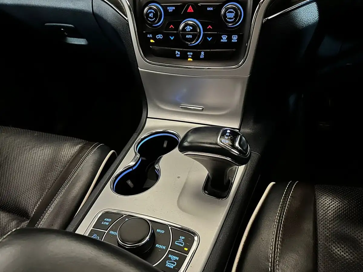 2014-jeep-grand-cherokee-30crd-overland-big-13