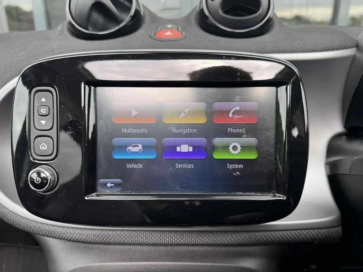 2015-smart-forfour-10-night-sky-prime-premiumss-big-36