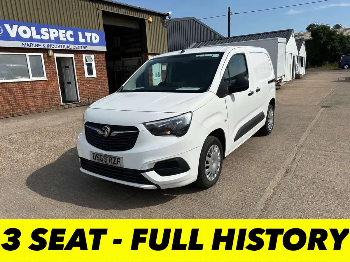 2019-vauxhall-combo-15cdti-sportive-2300-16v-100pseu6dt-l1h1-panel-big-0